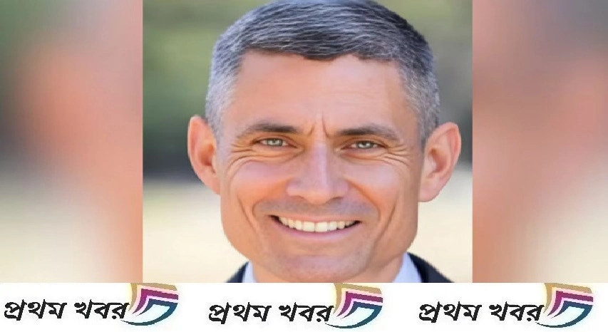 পল কাপুর